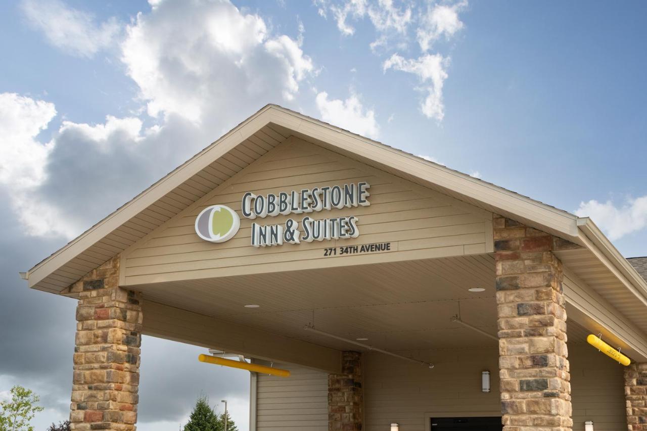 Cobblestone Hotel & Suites-Sheldon Bagian luar foto